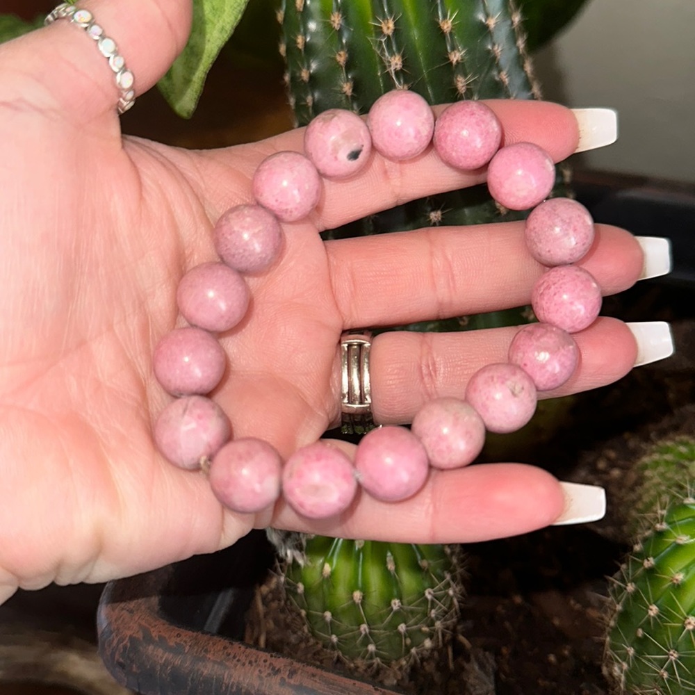 Handmade high quality rhodonite stretch bracelet semi precious gem stone crystal